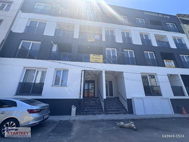ÇİĞLİ HARMANDALI CADDEYE 10 ADIM SATILIK 1+1