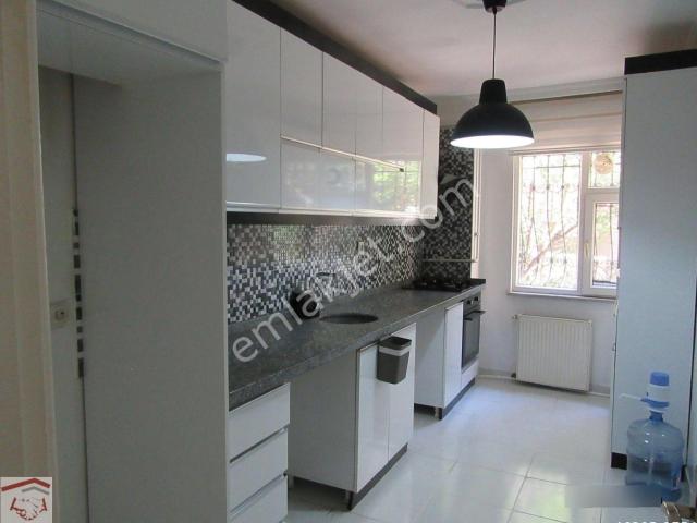 Şişli 19 Mayıs Mahallesinde 2+1 105m2 Krediye Uygun Satılık Köşe Boş Daire
