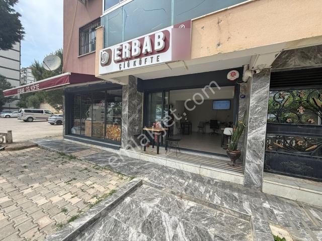 Çiğli'de Mülkü Ve İsim Hakkıyla Satılık Çiğ Köfte Dükkanı