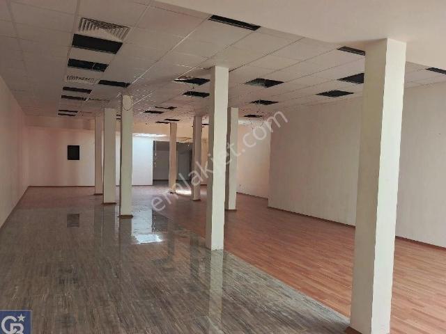 Şişlide Prestijli İşhanında Kiralık İşhanı Katı