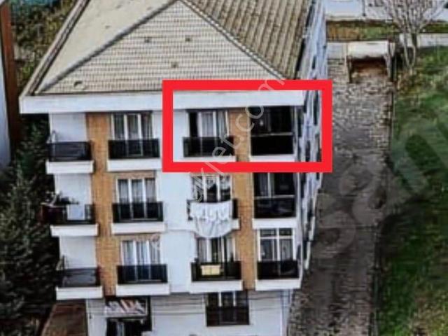 İlk Sahibinden Selimpaşa'da Ferah 2+1 Daire 3.kat