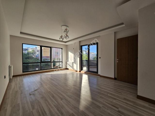 İlkadım Derecik'in En Nezih Lokasyonun Da 120m² Net Satılık 3+1