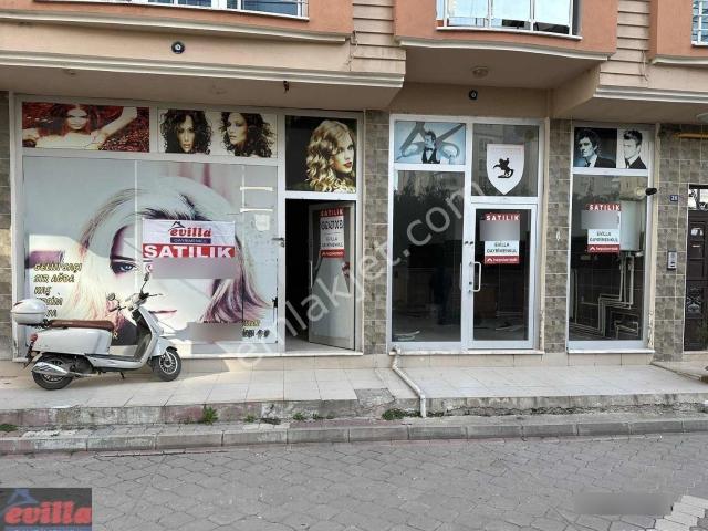 İlkadım Derebahçe Merkezi Lokasyon Kiralık Dükkan