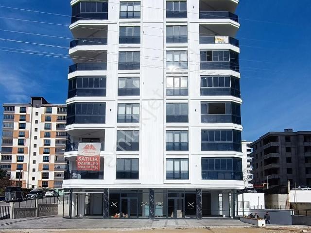 İlkadım Kışla Polatlı Bulvarına Cephe Satılık 3+1 Daire