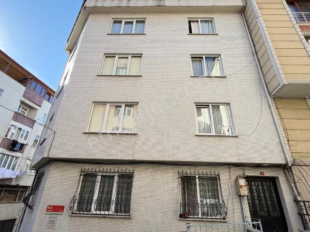 İlka'dan Talatpaşa Mh Balkonlu 3+1 Kiralık Daire Metrobüse 5 Dk