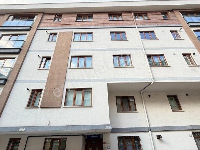 İlka'dan Fırsat Site İçi 38.000₺ Kiracılı Metrobüse 3dk