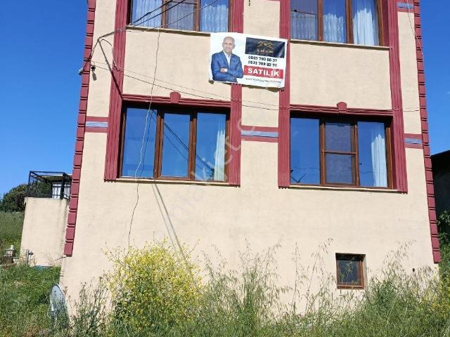 İlkgün Gayrimenkulden Karakaya Mah.satılık Çiftlik Evi