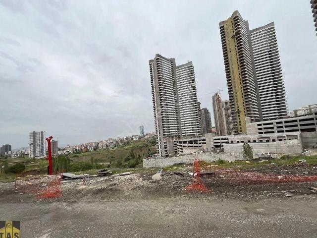İlker 794 Cadde 4+1 Vadide Satılık Dubleks