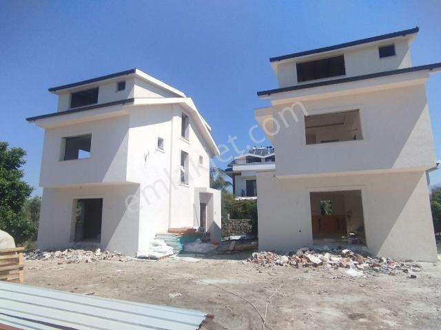 İlkon'dan Çalış Plajı'na Komşu Projeden Satılık 4+1 Lüks Villa