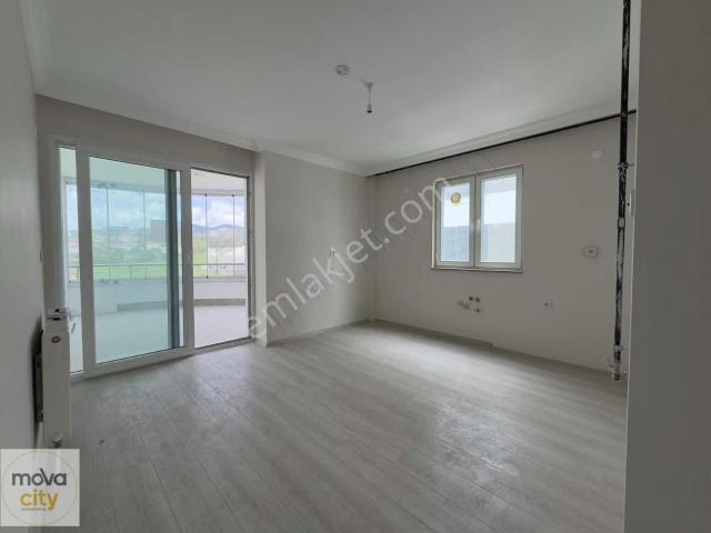 İpek Taksi Civarı Satılık 3+1 Geniş Sıfır Daire