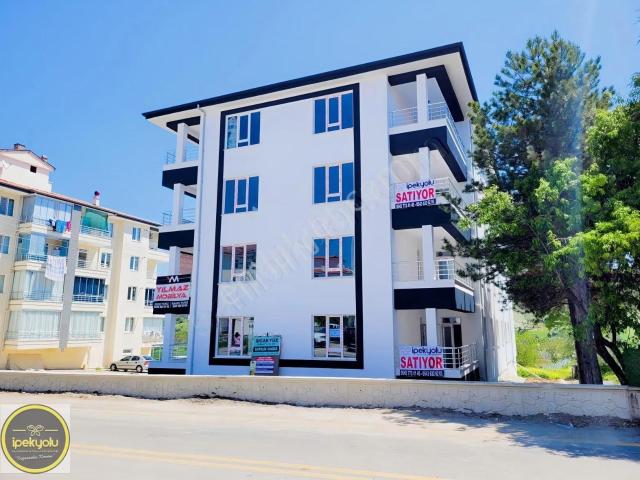 İpekyolu Gayrimenkulden Hacıkara Çamlıbağ Da 3+1 Sıfır Daire