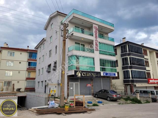 İpekyolu Gayrimenkulden Hacıkarada 2+0 Satılık Daire