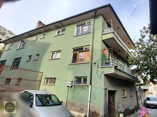 İPEKYOLUNDAN ÇAYIRLI OKULU YANINDA MÜSTAKİL 2 KATLI SATILIK EV