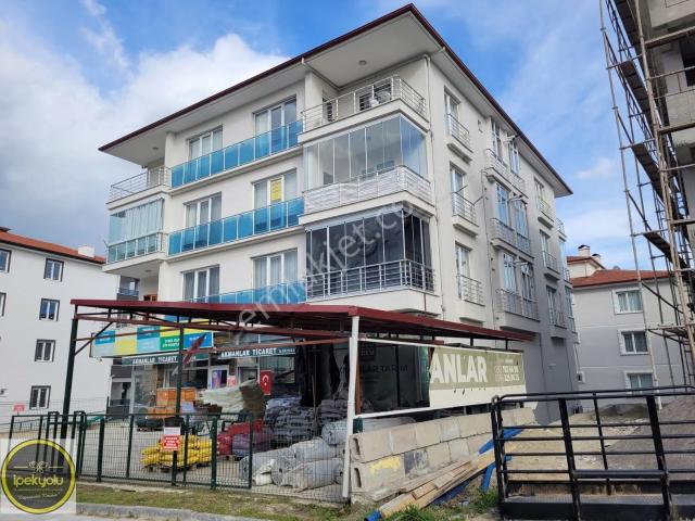 İpekyolundan Kurtuluşta 2+0 Kiralık Eşyalı Daire