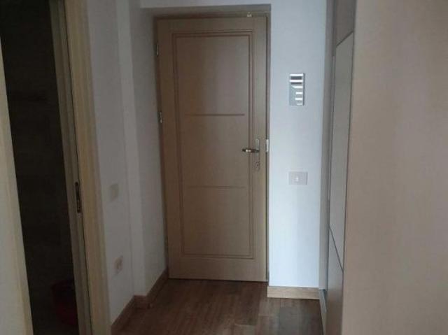 I rent apartment 2 rooms in new block, Newton