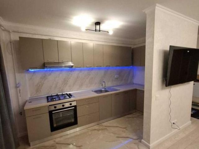 I rent apartment 2 rooms new block Millenium Pacurari