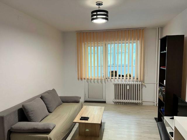 I rent apartment 2 rooms Tatarasi Deputy Deputy Decommended 52sqm ground floor