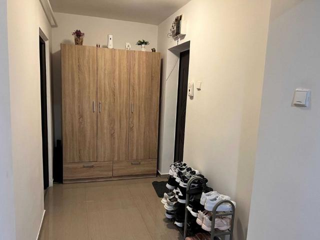 I rent apartment 2 rooms Tatarasi Deputy Deputy Decommended 52sqm ground floor