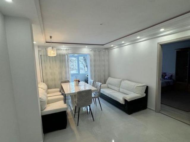 I rent apartment 4 rooms nicolina