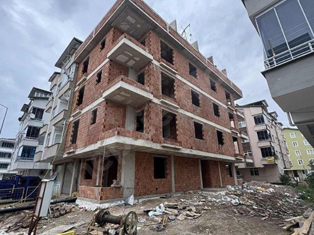 ŞİRİNEVLER MAHALLESİ Topraktan Satılık 1+1 ve 2+1 Daire