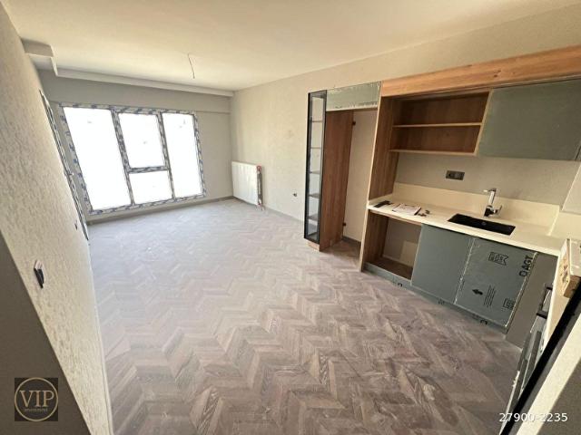İST. YOLU METRO DİBİ AP İST PORT'TA FUL DONATILI LÜX SİTE'DE 1+1 SATILIK DAİRE