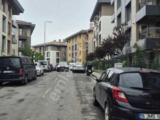 İstanbu Üsküdar Kirazlıtepe Toki Konutlarında Satılık 2+1 Daire
