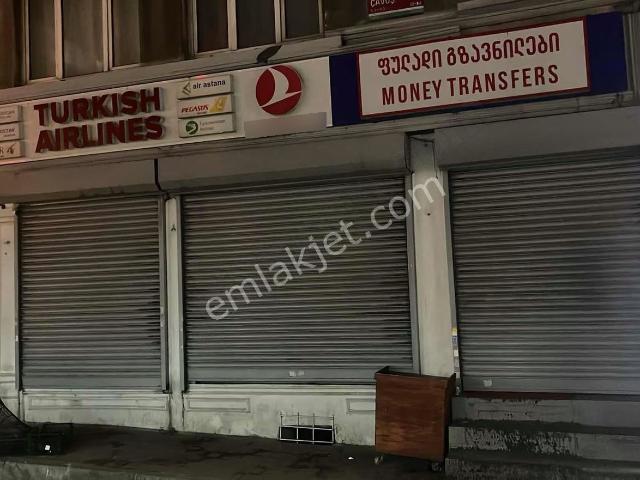 İstanbul Aksaray'da Kiralık 2 Katlı İşyeri
