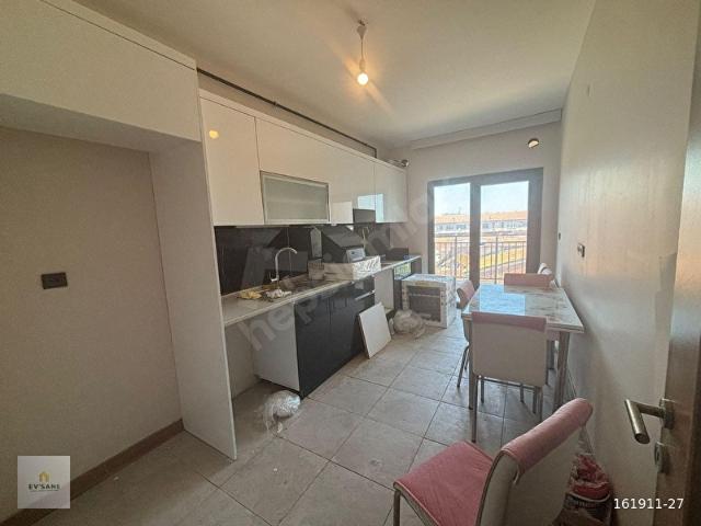 BAŞAKŞEHİR KAYABAŞI 26.BÖLGE'de SATILIK 2+1 ARA KAT DAİRE