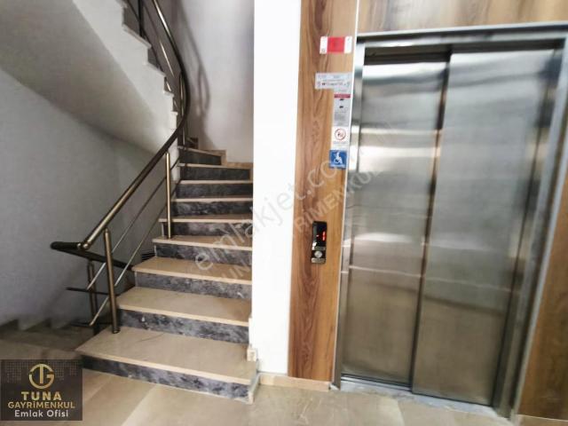 İstanbul Fevzi Çakmak Mahallesi Satılık Sıfır 2+1 Bahçe Katı