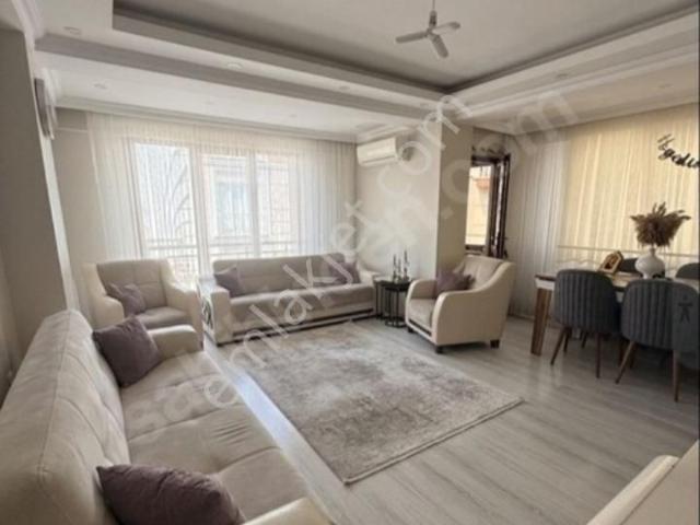 İstanbul K.çekmece Yeni Mahallede Bahçeli ferah 2+1 Arakat Daire