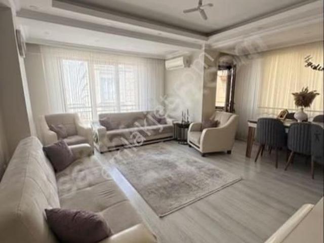 İstanbul K.çekmece Yeni Mahallede Bahçeli ferah 2+1 Arakat Daire