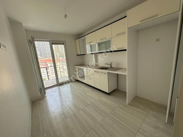 İstanbul Kartal Rahmanlar Satılık Geniş Deniz Gören Daire