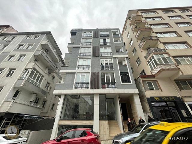 İSTANBUL HOUSE'DAN BAHÇELİEVLER'DE YENİ BİNADA 100M2 DÜKKAN