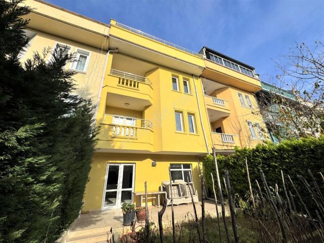İstanbul House'dan Göktürk Ravza Evlerinde 6+2 Satılık Villa