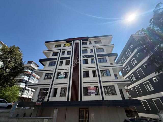İstanbul House'dan Zuhuratbaba'da Sıfır Fırst 4+2