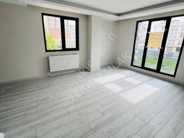 İstanbul Sancaktepe Yunusemre Mah. Satılık 3+1 Ters Dublek 160m2