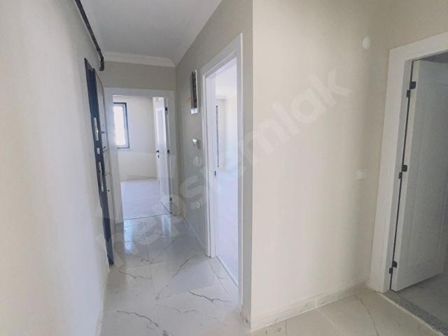 İSTANBUL SANCAKTEPE YUNUSEMRE Mah. SATILIK 2+1 ARA KAT 88 m2