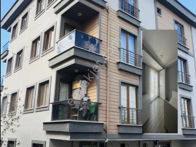 İstanbul Sancaktepe Safa Mah. Satılık 2+1 Ara Kat 95 M2