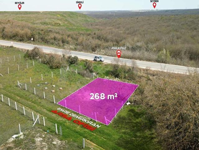 İstanbul Silivri'de Ana Cadde Üzerinde 270 m2 Çevrili Arsa