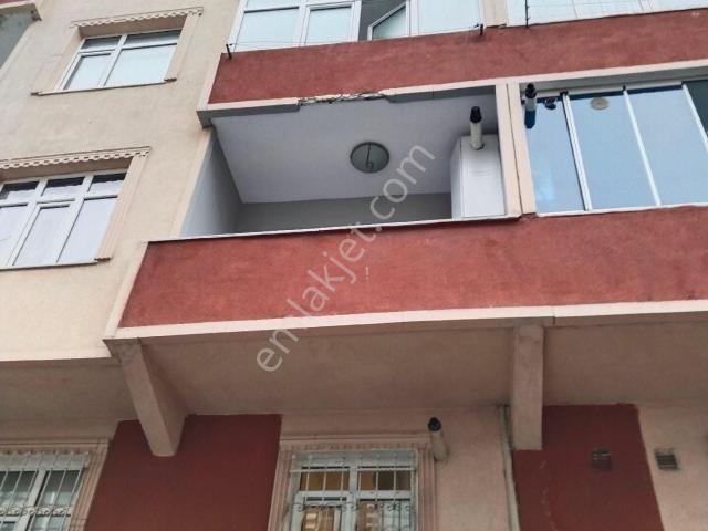 İstanbul Sultangazi Gazi Mahallesi Satılık Çekme Kat Acil