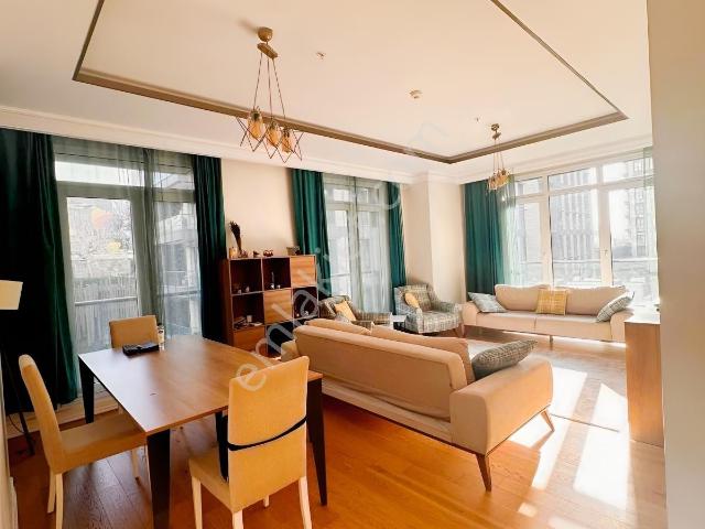 İstanbul Polat Piyalepaşada 3+1 Daire