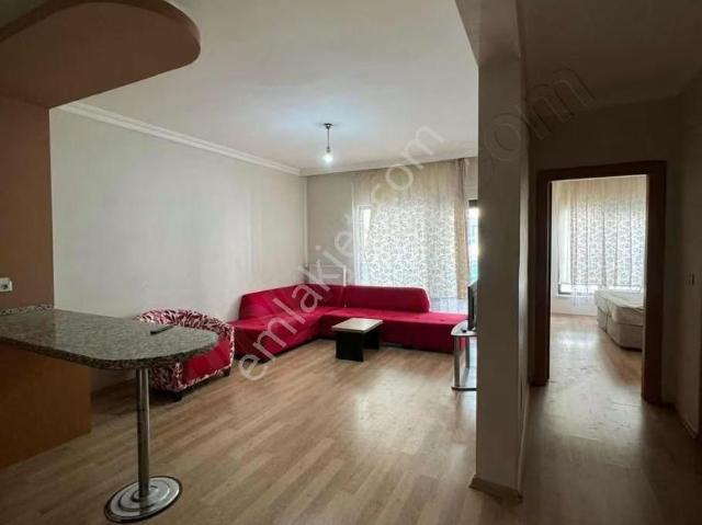 İstanbul Yoluna Cephe Eşyalı 1+1 Kiralık Daire