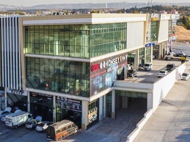 İstanbul Yoluna 250m 1300m2 İşyeri