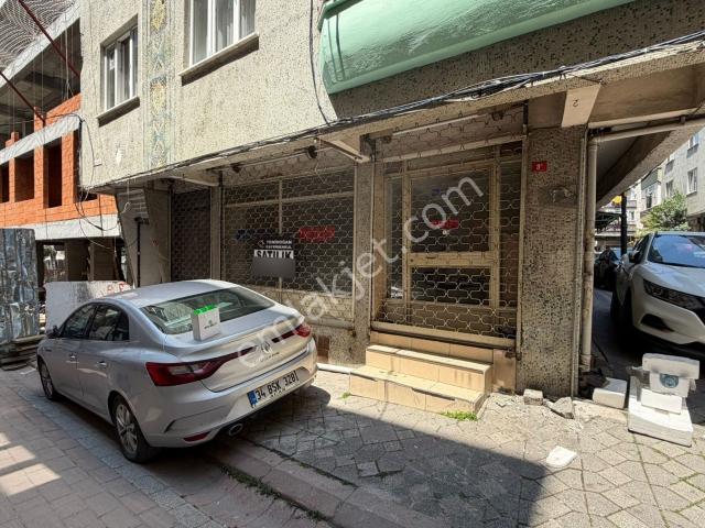 İstanbul Zeytinburnu Yenidoğan Düz Giriş Satılık Dükkan