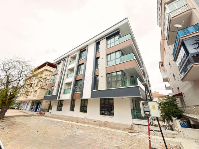 İstasyon Caddesi Üzerinde Acil Satılık Sıfır 2+1 Daire!