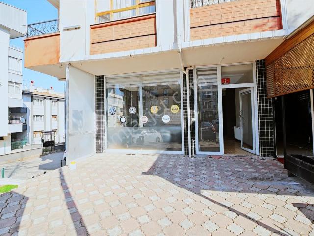 İstasyon Cd. Yanı 160 M2 Çift Girişli 2 Katlı Köşe Başı Dükkan