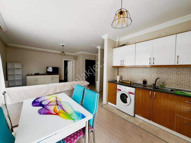 İstasyon Mah Millet Bahçesi Mevki Kiralık 1+1 Balkonlu Daire