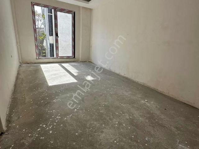 İstasyon Mah Cadde Üzeri 90 M2 2+1 Sıfır Satılık Daire