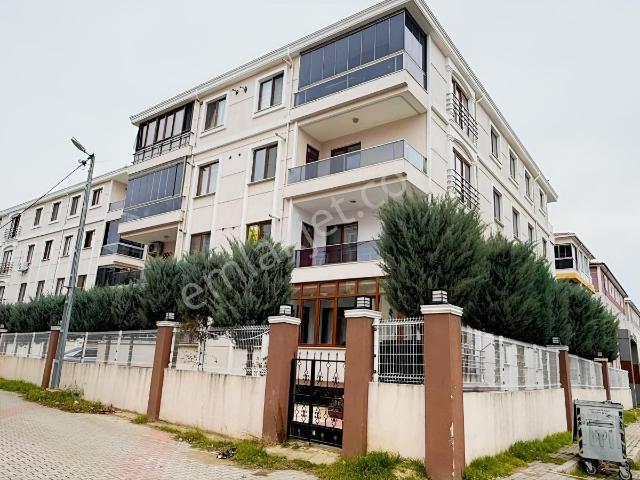 İstasyon Mah.de Geniş Balkonlu Ebeveyn Banyolu 3+1 Kiralık Daire
