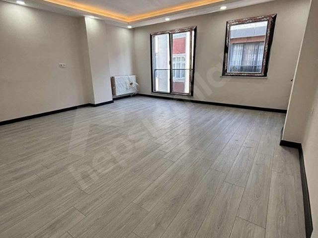 İSTASYON MAH. 4+2 SATILIK 200m2 SIFIR ÇİFT TERASLI DUBLEKS DAİRE